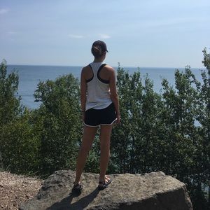 Meet your Posher, Allie